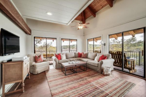 Serene Lake Retreat - Spacious 6BR Home